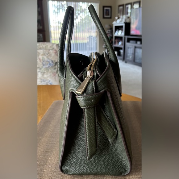 Kate Spade Purse - Picture 5 of 9